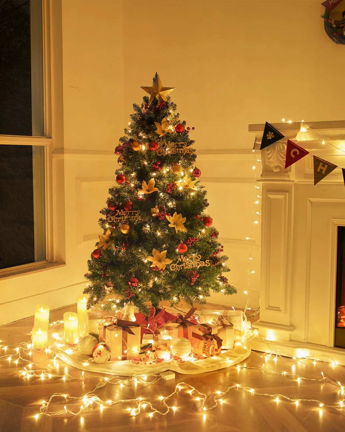 Jostyle 4.5FT Pre-Lit Christmas Tree, Decorated with 300 Clear Lights and Realistic 516 Thicken Tips