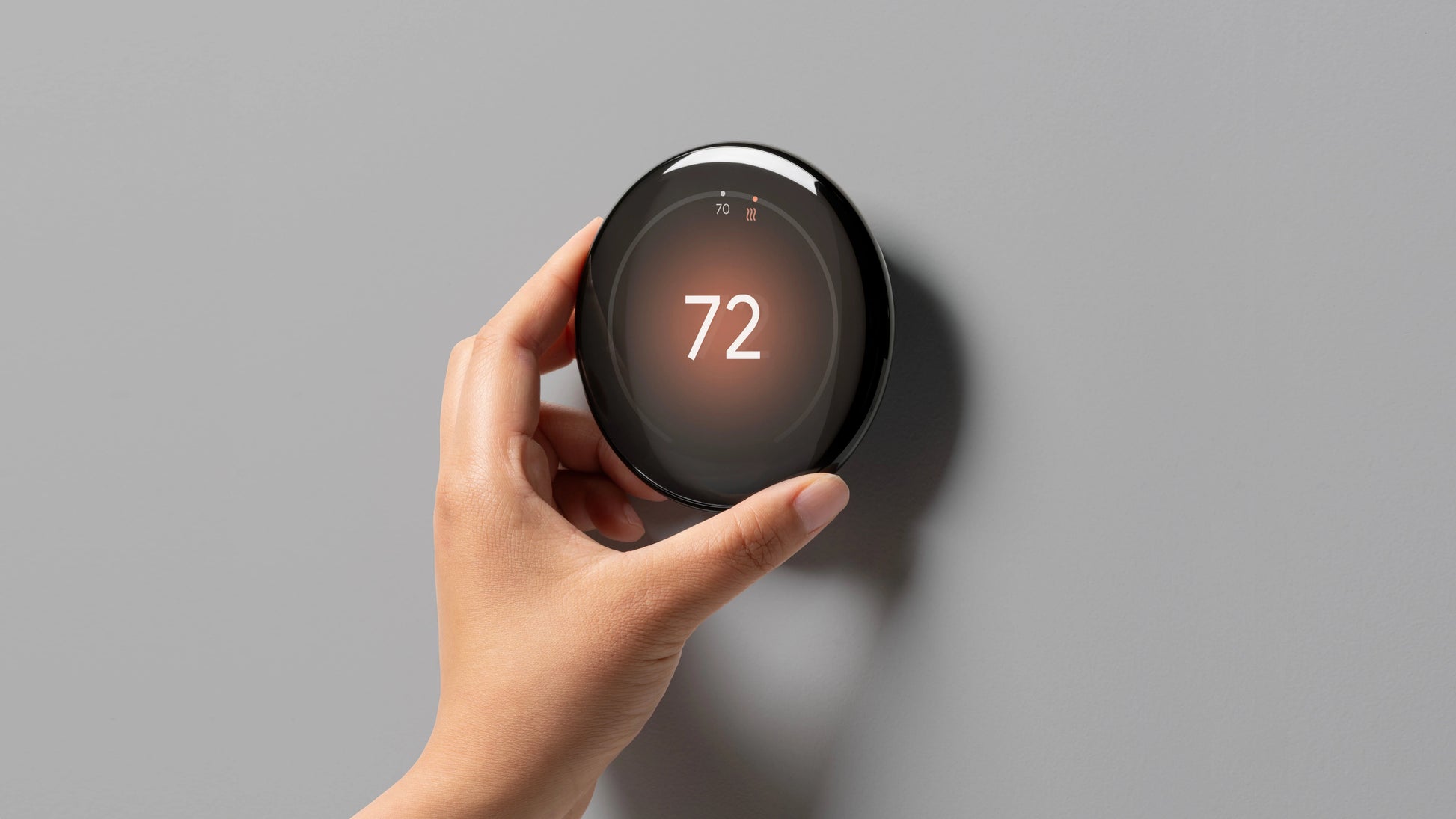 Google Nest Learning Thermostat (4th Gen) with Nest Temperature Sensor (2nd Gen) - Energy-Saving Smart Thermostat with Smart Schedule - Monitors Heating and Cooling System - Polished Obsidian