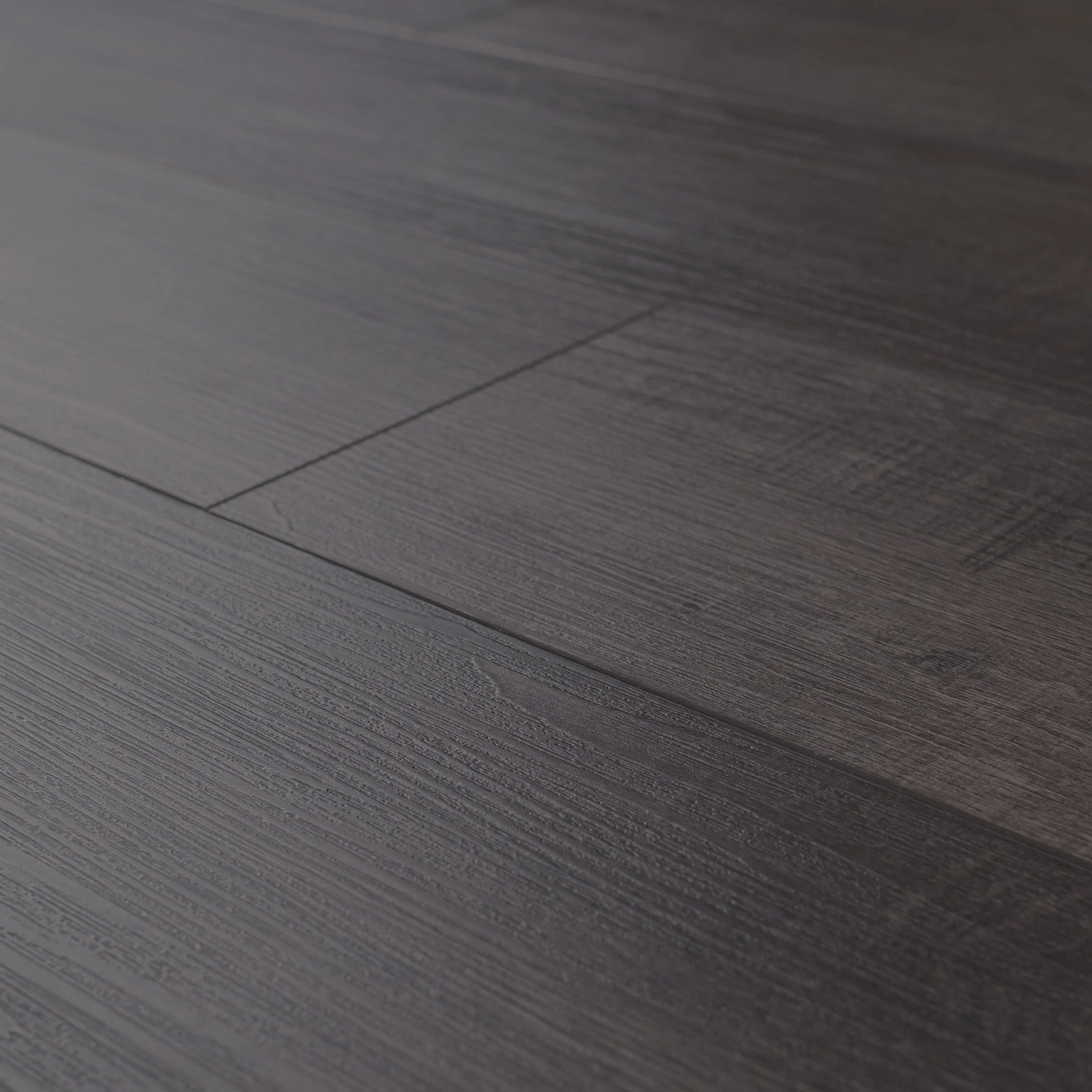MSI Woodford Richworth 7 in. x 48 in. Rigid Core Luxury Vinyl Plank Flooring (23.8 sq. ft./case)