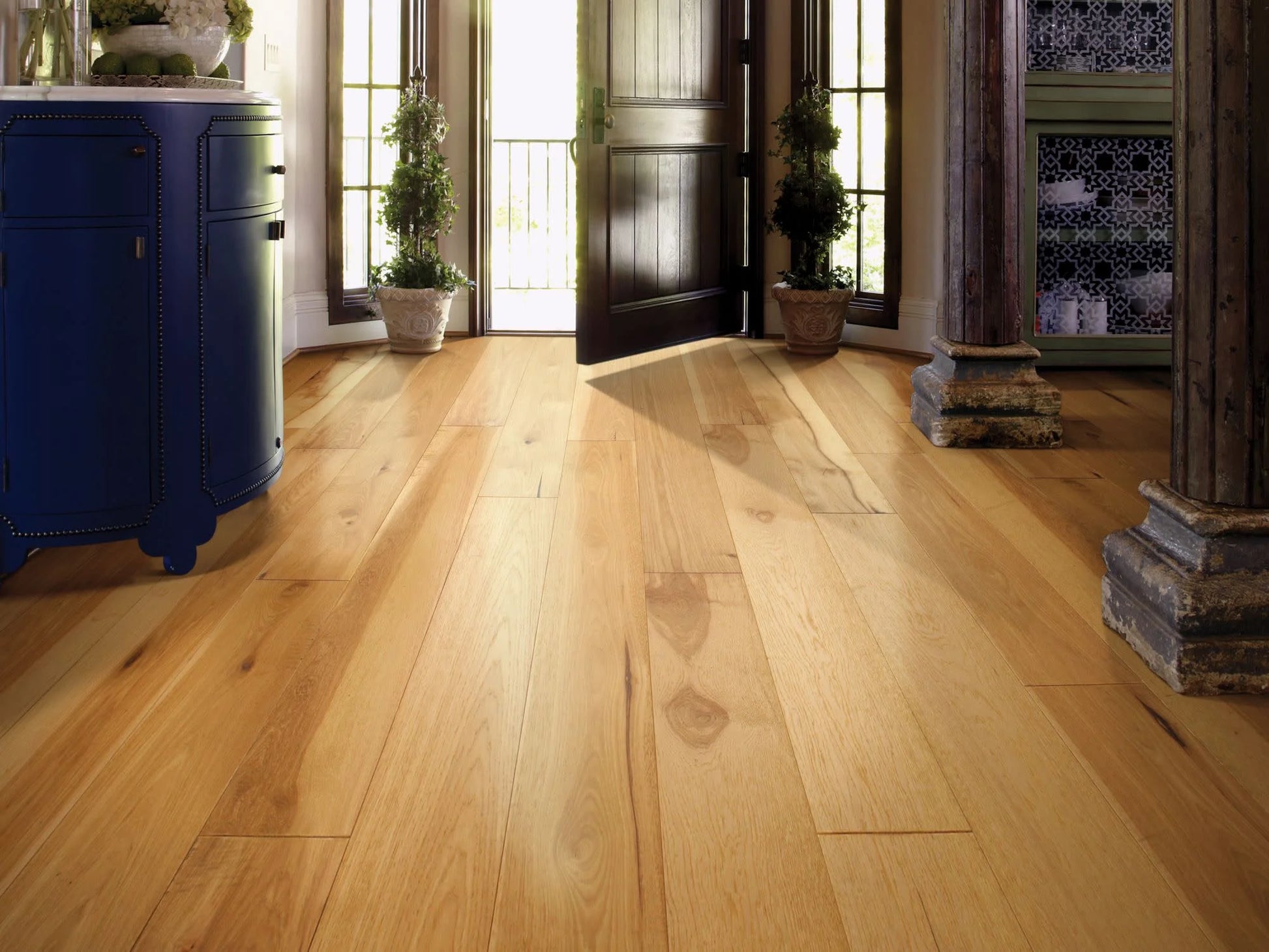Shaw Sw486 Castlewood Hickory 8" Wide Wire Brushed Engineered Hickory Hardwood Flooring -