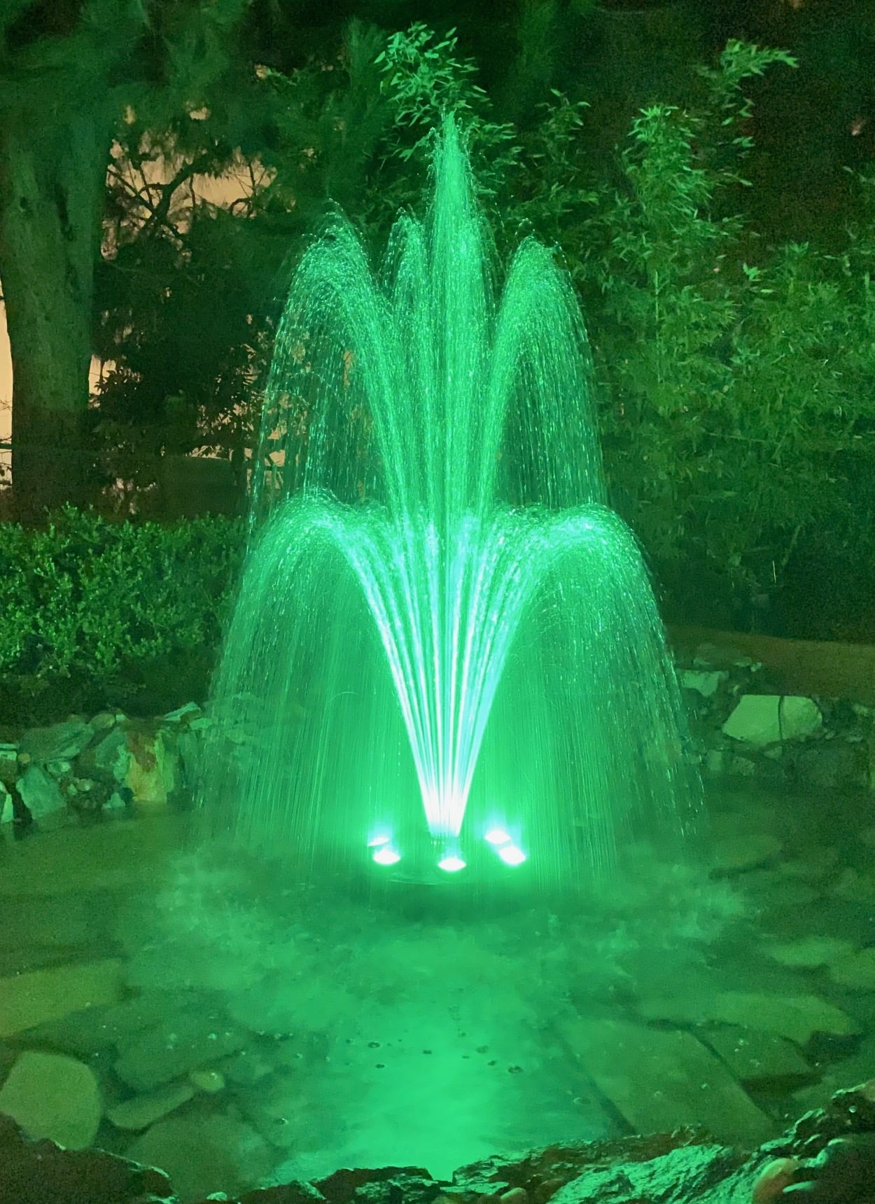 OceanMist PJ2000-6C Floating Pond Fountain, RGB LED Lighting, Includes Pump & Nozzles