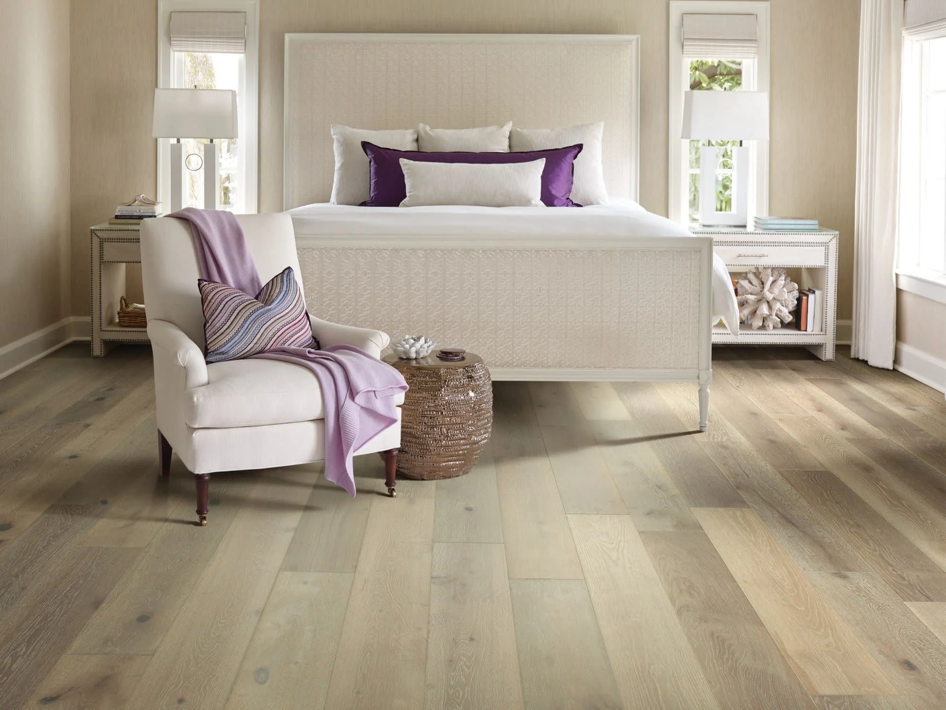 Shaw Sw485 Castlewood Oak 7-1/2" Wide Wire Brushed Engineered Hardwood Flooring - Baroque