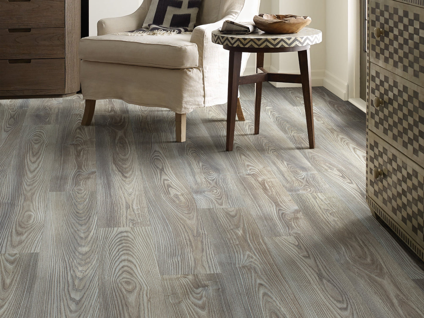 Shaw Floors Harvest Moon 6.93 in. width x 48.03 in. Color Mineral Chestnut, Luxury Vinyl Plank Flooring (27.73 sq. ft./Carton) (12 Planks)