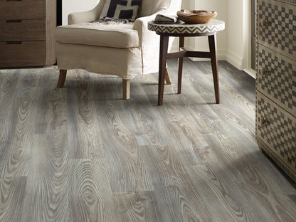 Shaw Floors Harvest Moon 6.93 in. width x 48.03 in. Color Mineral Chestnut, Luxury Vinyl Plank Flooring (27.73 sq. ft./Carton) (12 Planks)